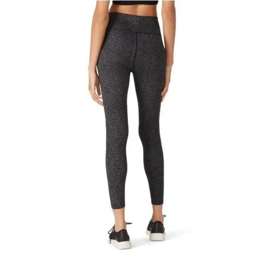 Varley Luna High Rise 7/8 Leggings Gray Nocturnal Feathers Print *No Size Tag S?